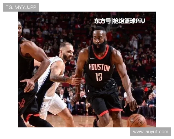 哈登成为NBA历史首位持有两个球队单场得分纪录的球员